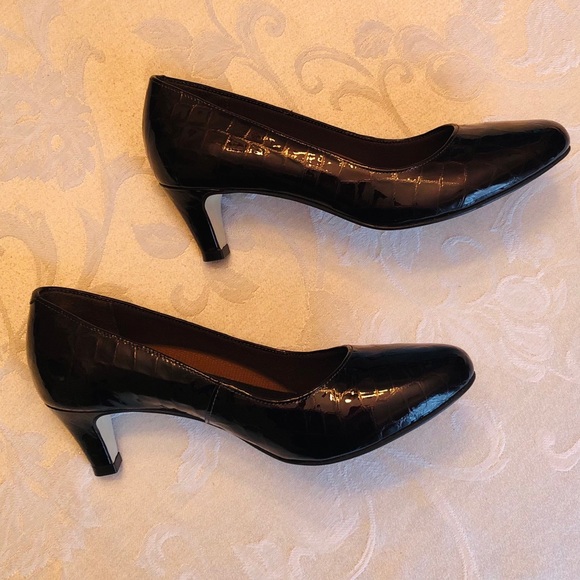 Walking Cradles Joy brown patent croco - Picture 2 of 12